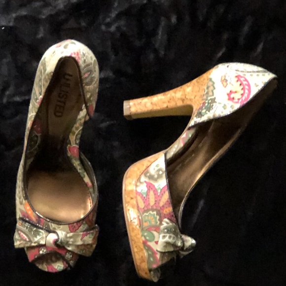 Unlisted Paisley Fabric Peep Toe Heels - Picture 2 of 12